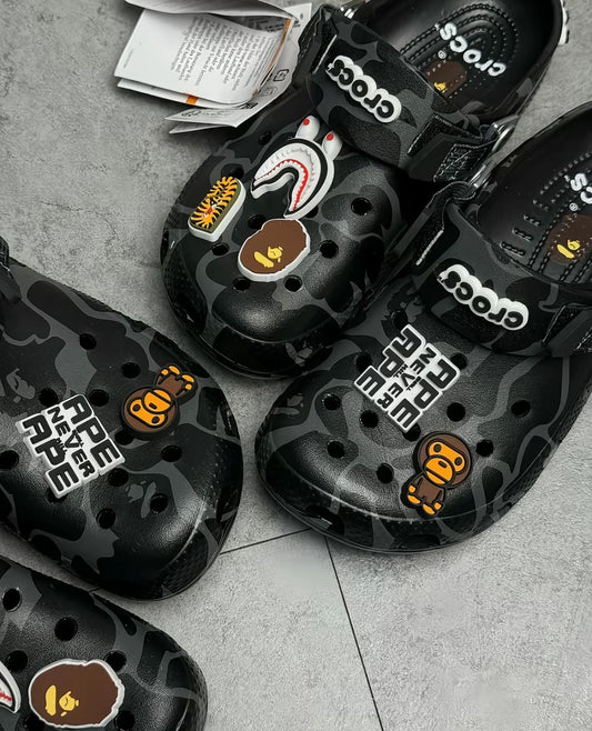 Crocs x BAPE